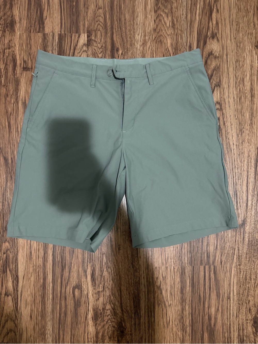 Cuts Clothing Men's Flat Front Shorts - Gray